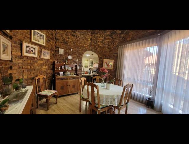 3 BEDROOM HOUSE FOR SALE IN BASSONIA